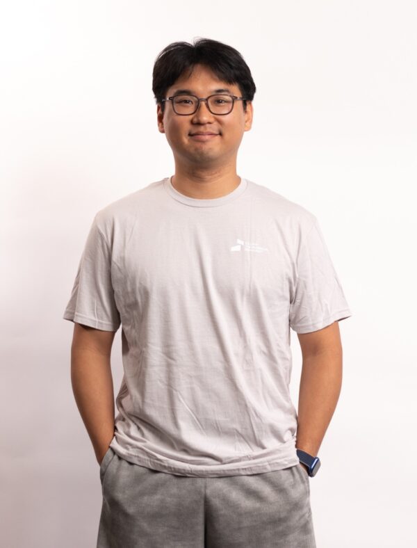 Gray CTS Logo T-shirt - Image 2